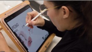 Lee más sobre el artículo Visual thinking en eventos: el proceso invisible detrás del dibujo en directo
